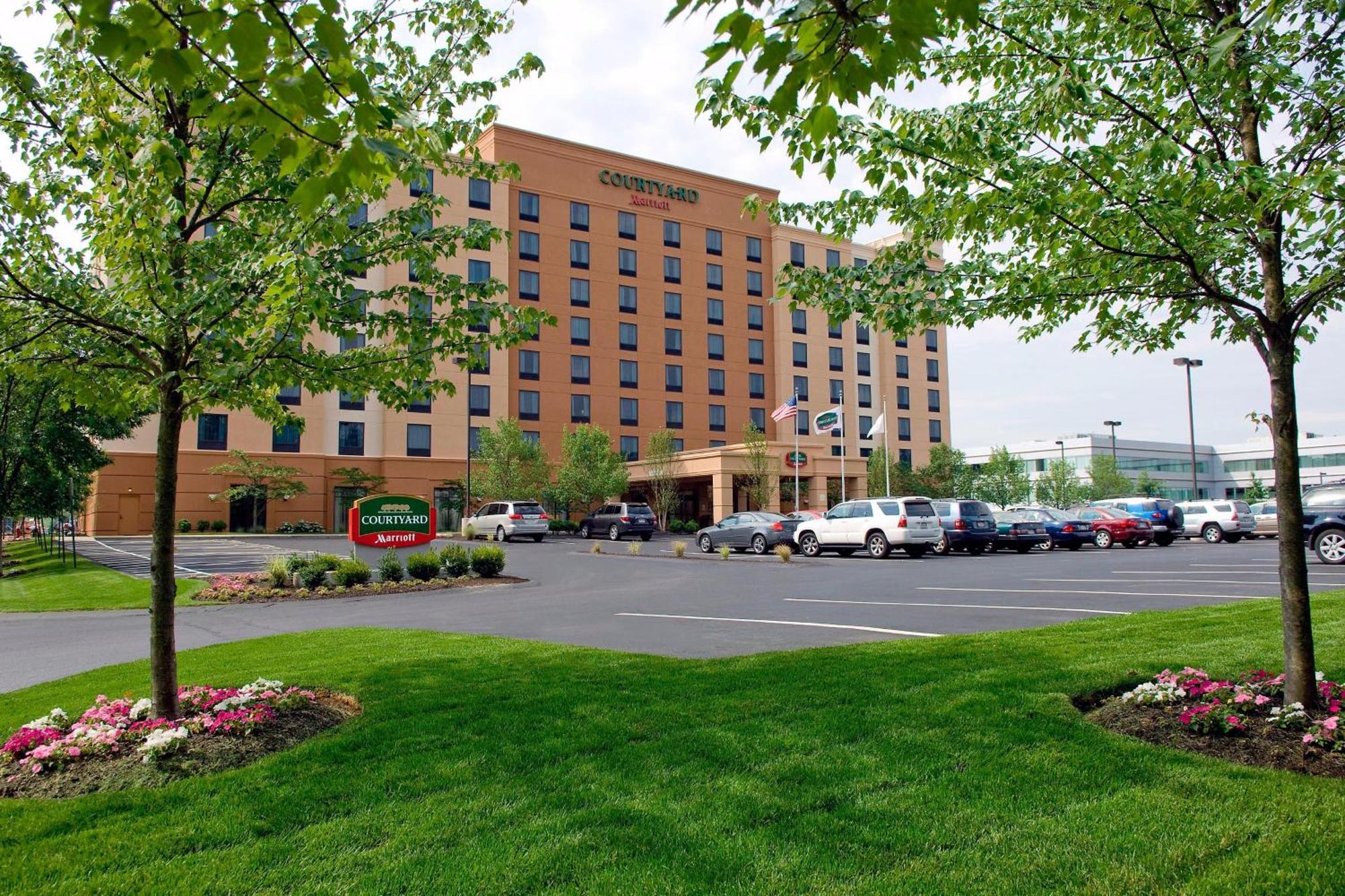 Courtyard By Marriott Boston Billerica Bedford Hotel Exterior photo